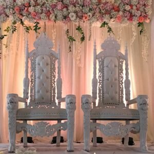 King/Queen Chair, Traditional, White